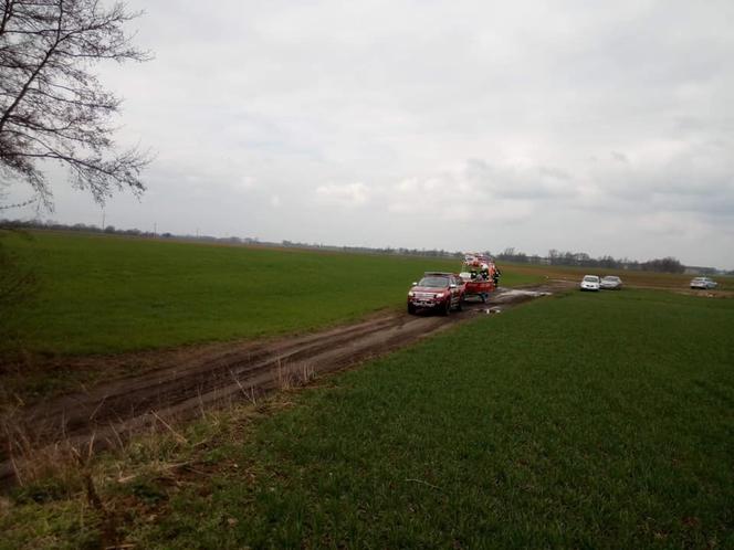 Pleszew: Tragiczny finał poszukiwań 71-latki! Jej ciało znaleziono w rzece