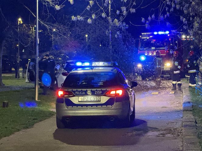 Policyjny pościg ulicami Warszawy. BMW w płomieniach 