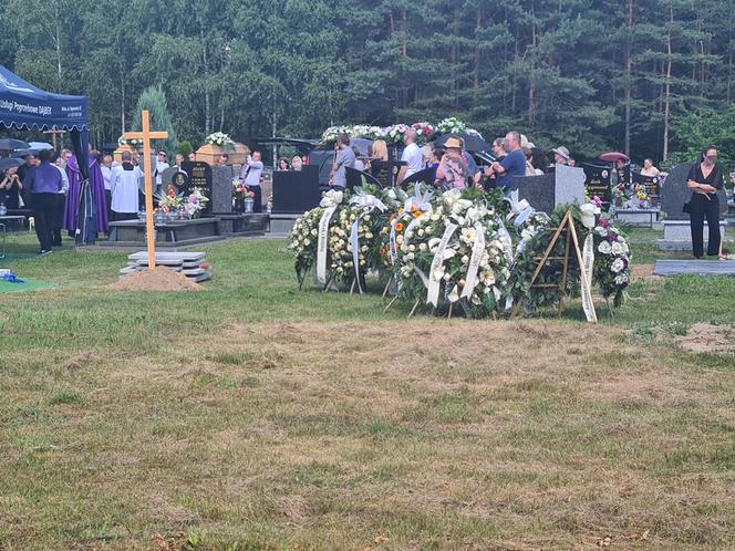 Przędzel: Pogrzeb ofiar tragicznego wypadku w Jamnicy.