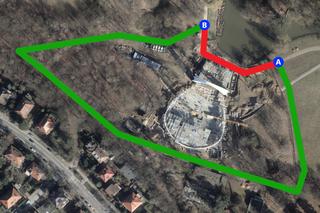 Teatr Letni jak twierdza. Mieszkańcy muszą pokonywać setki metrów dookoła