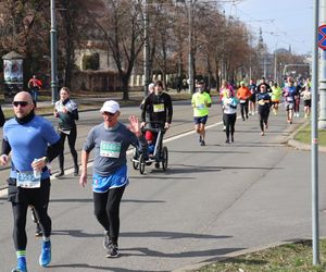 21. Bieg „Recordowa Dziesiątka - zdjęcia z trasy