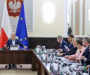 Trwa posiedzenia rządu. Tusk: To prowokacja na dużą skalę