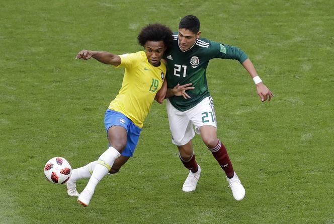 1/8 MŚ Rosja 2018: Brazylia-Meksyk: Willian i Edson Alvarez 