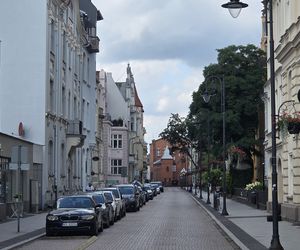 Tak wygląda jedna z najbardziej eleganckich ulic w Bydgoszczy. Zapraszamy na spacer po ul. Cieszkowskiego