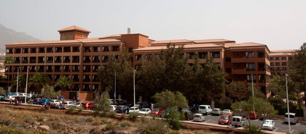 Polacy uwięzieni w hotelu śmierci