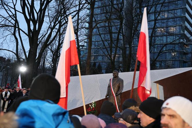 Odsłonięcie pomnika Lecha Kaczyńskiego przy Placu Teatralnym w Lublinie