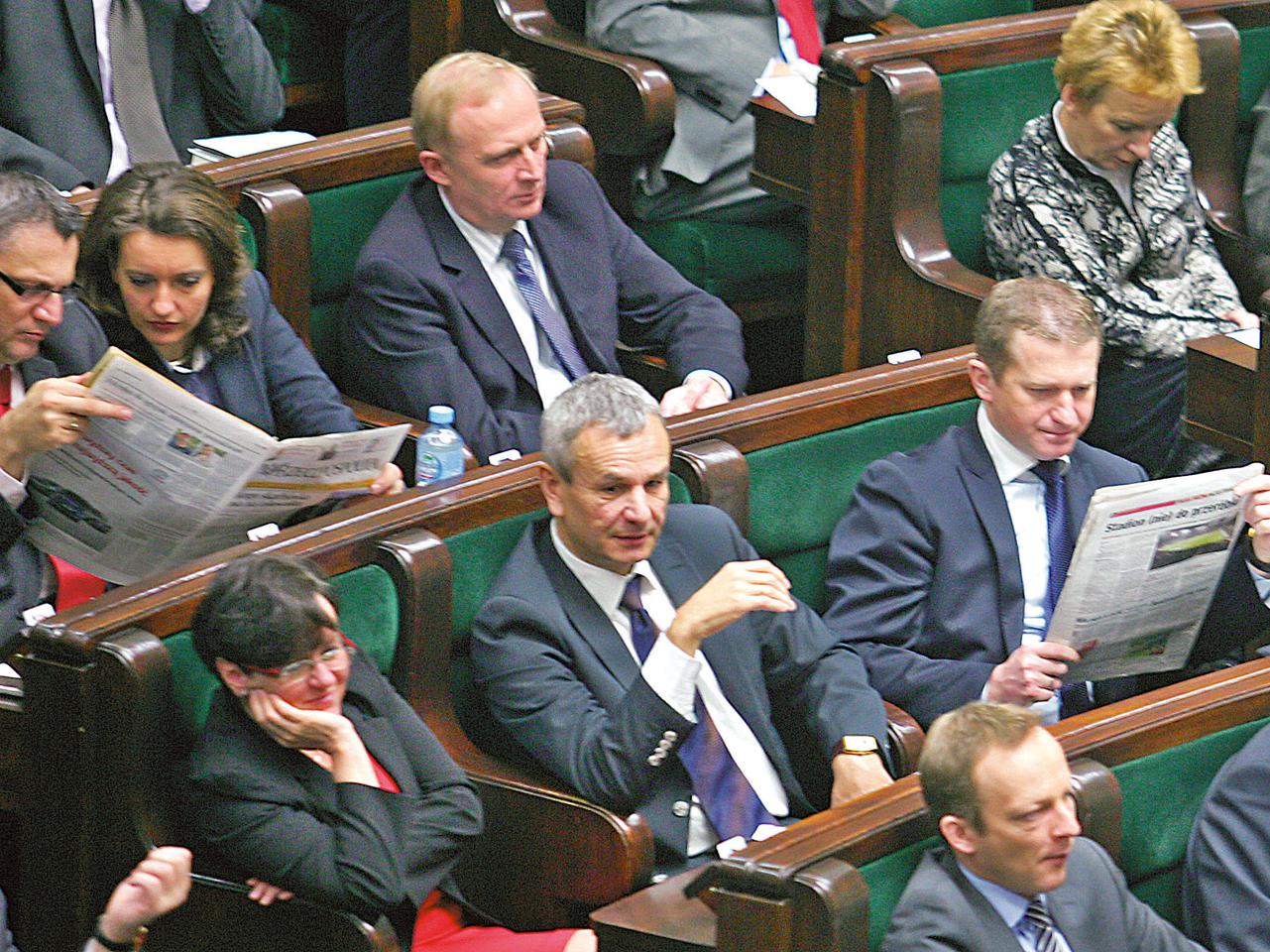 Zrobili z sejmu czytelnię