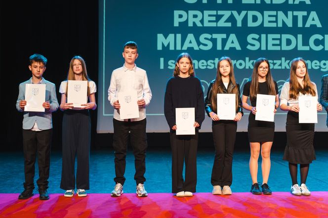 Blisko 700 najzdolniejszych siedleckich uczniów z nagrodami za dokonania w nauce!