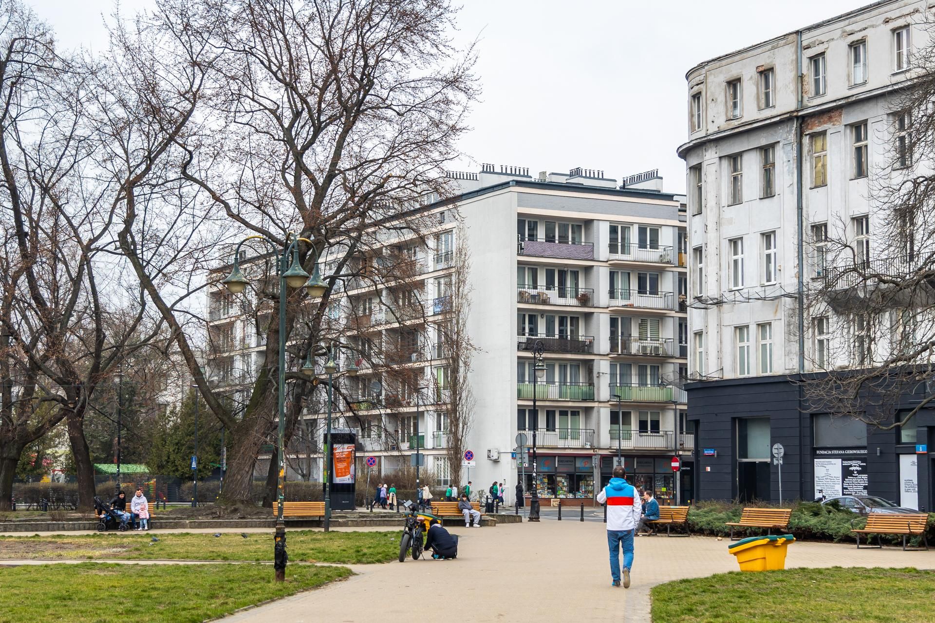 Pierwszy Mister Warszawy. Blok na Kredytowej 8 w Warszawie