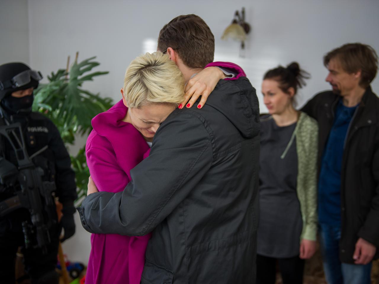 Na Wspólnej 2311, Ilona (Anna Samusionek), Maks (Adam Fidusiewicz)