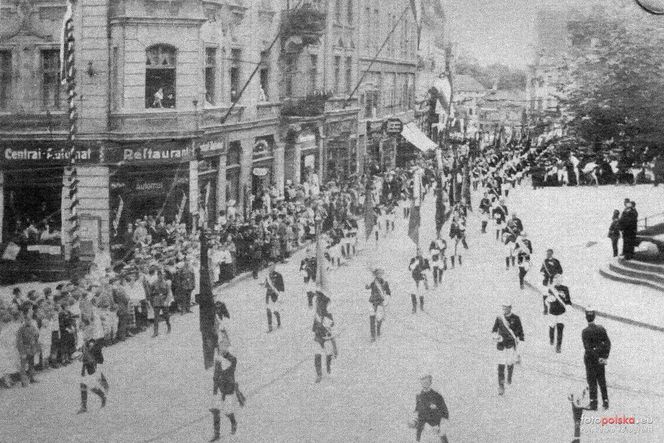 Ulica 11 Listopada w Olsztynie dawniej wyglądała zupełnie inaczej. Nosiła imię niemieckiego inżyniera