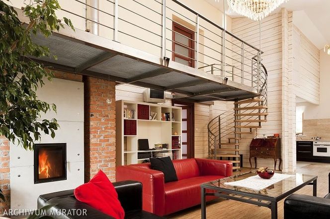 Antresola w domu i mieszkaniu. Zalety i wady antresoli