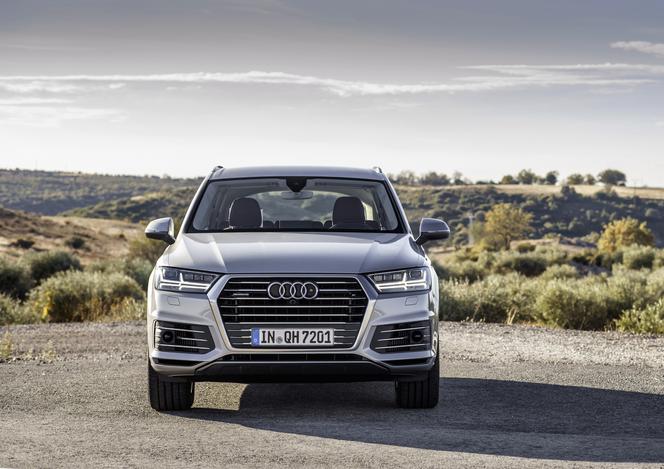 Audi Q7 e-tron 3.0 TDI quattro