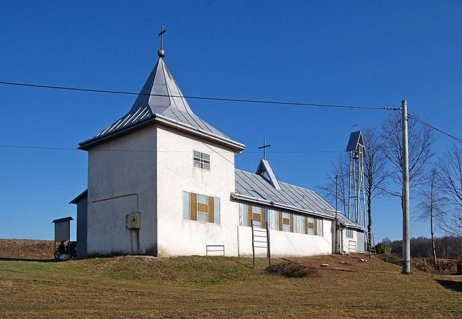 Święcany - wieś, którą posiadali rycerze. Na prawie niemieckim założył ją król Kazimierz Wielki 