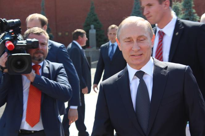 Specyficzny sposób chodzenia Władimira Putina. Zwróciliście NA TEN SZCZEGÓŁ uwagę?