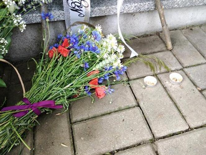 Tarnów. Ostatnie pożegnanie Karoliny Bojarskiej. Grobowiec utonął w kwiatach 