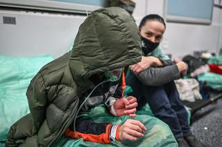 Ciężko chore dzieci z Ukrainy trafiły do Polski. Na widok tych zdjęć pękają serca
