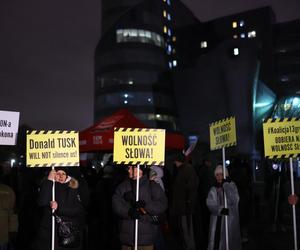 Protest pod siedzibą TVP
