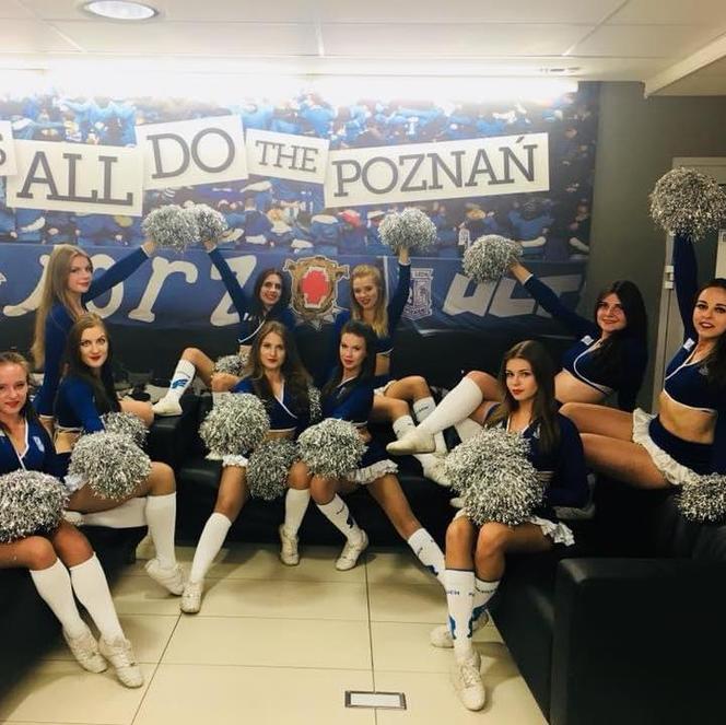Grupa cheerleaders Kolejorz Girls