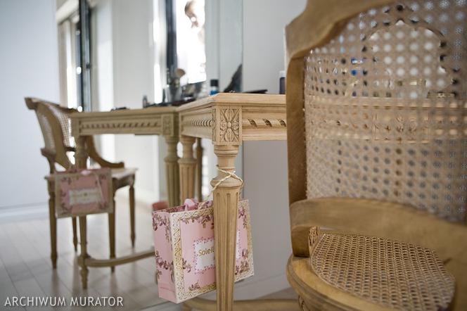 Jak wybrać zabytkowy mebel do wnętrza [GALERIA]