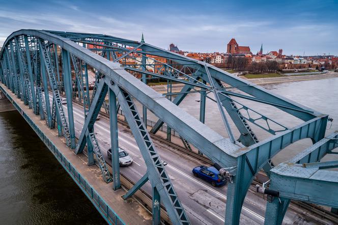Ile będzie kosztować rozbudowa mostu im. Józefa Piłsudskiego w Toruniu? 