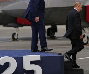 Kosmiczne plotki o Putinie! Miał egzoszkielet i platformy