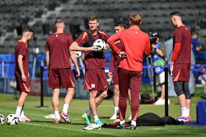 Ostatni trening reprezentacji Polski przed meczem z Austrią. Na stadionie Lewandowski i Dawidowicz 