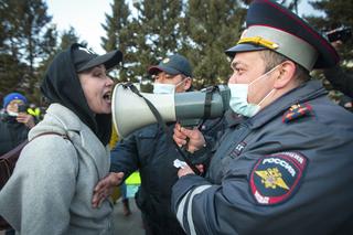 Rosjanie protestują przeciwko Putinowi! Tysiące na ulicach, aresztowania