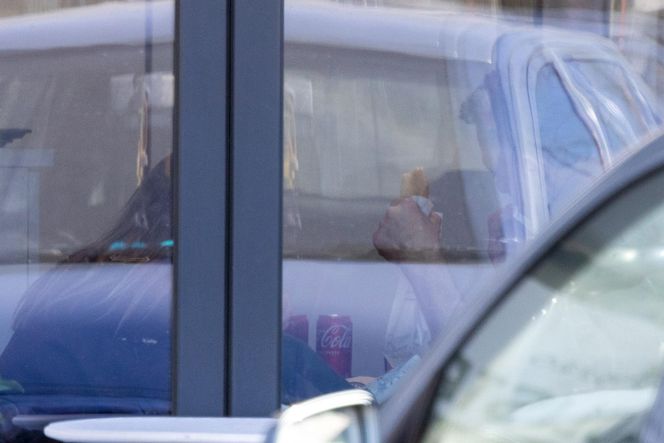Damięcki i Schejbal wiją wspólne gniazdko? Noszą ciężkie kartony