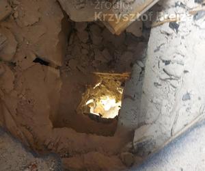 Zdjęcia z Komendy Głównej Policji po wystrzale z granatnika