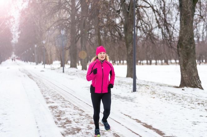 Zimą nie zapominaj o treningu. Uważaj jednak na zagrożenia