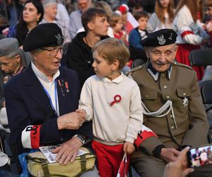Burza w sieci po koncercie dla powstańców. Widzowie podzieleni: Bez niego to nie to
