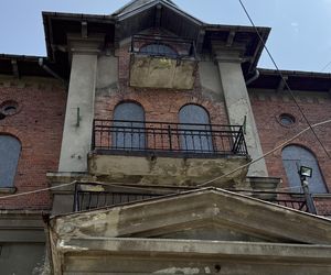 Leczyli w nim gruźlicę i bywali tu celebryci. Kultowy pensjonat Sanato w Zakopanem wyprzedzał swoją epokę. Zrujnowany dziś zabytek, ma szansę na drugie życie