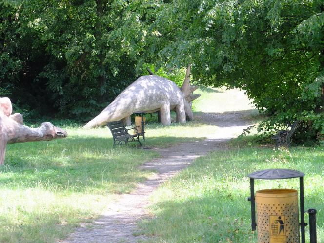 Dolina Dinozaurów na Podzamczu w Łęcznej. Przerażone konie stawały dęba