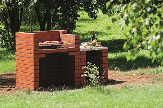 Grill murowany - projekt i budowa grilla ogrodowego z cegły - krok po kroku