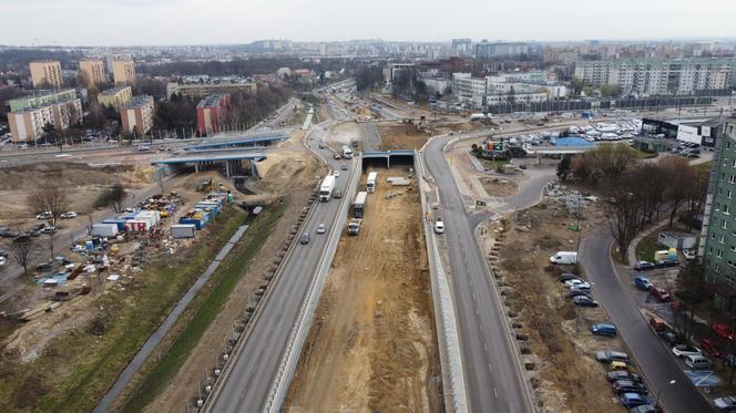 Jak idą prace przy tunelu wzdłuż ul. Opolskiej? Mamy nowe zdjęcia z budowy!