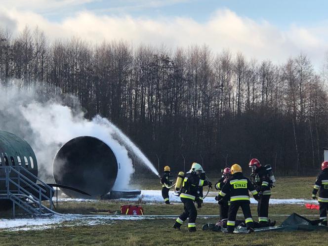 Tak wyglądały ćwiczenia na łódzkim lotnisku. Było groźnie