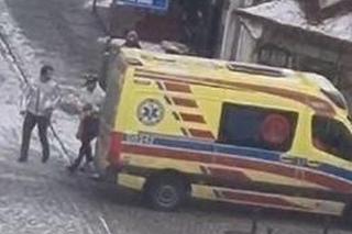 Gabriel Seweryn na nowym nagraniu- widać co robi przed karetką