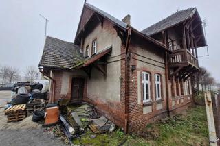 Piękna stara willa na obrzeżach Torunia. Teraz należy do ojca Rydzyka