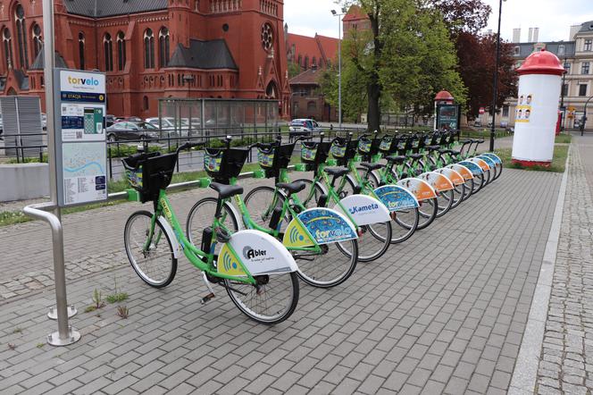 400 tysięcy wypożyczeń Toruńskiego Roweru Miejskiego. Kto i gdzie korzysta najchętniej?