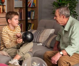 	Barwy szczęścia odc. 3141. Ksawery (Bartosz Gruchot), Czesław Zarzeczny (Marian Jaskulski)