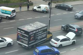 Ciężarówka STOP Pedofilii na Ursynowie. Zatrzymanie obywatelskie i oficjalne zawiadomienie 