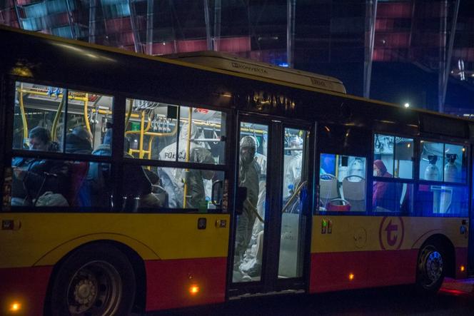 Autobusem do szpitala na Narodowy. Pierwszy taki kurs