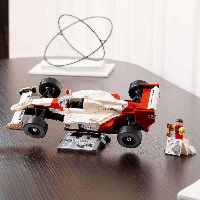 LEGO McLaren MP4/4 Ayrton Senna 