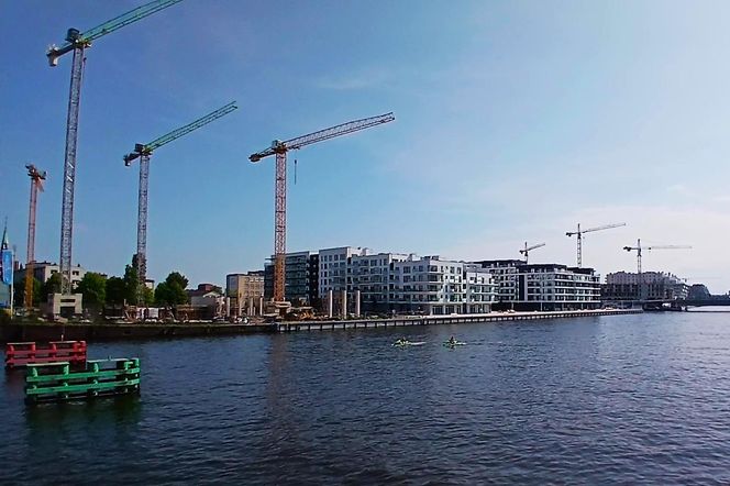 Nowe osiedle i bulwar na Łasztowni