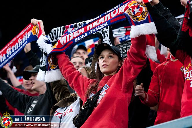 Tak bawili się kibice Wisły Kraków na Derbach Krakowa!