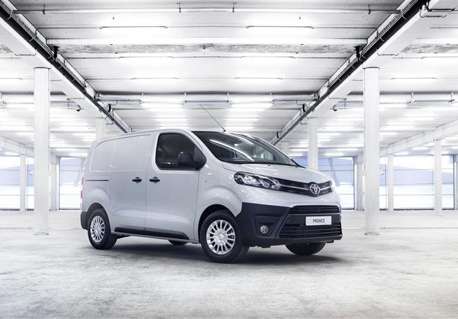 Toyota PROACE VAN