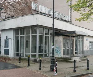 Warszawa uratuje kultowe kino Tęcza. Stołeczny ratusz ogłosił wykonawcę