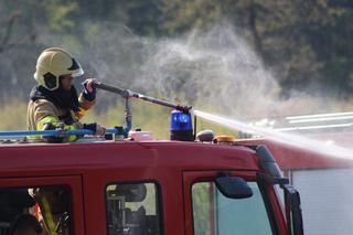 To było PODPALENIE! 18 zastępów straży gasiło POŻAR szkoły w Ostrowi Mazowieckiej! 