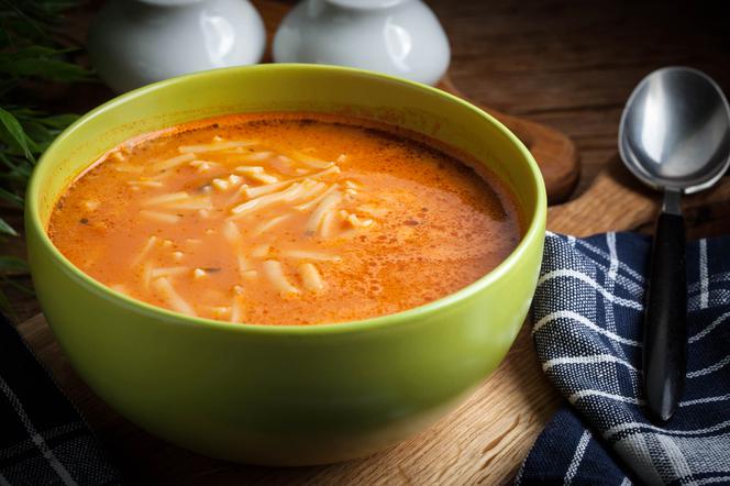 Zupa pomidorowa na niedzielnym rosole